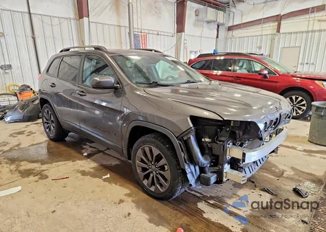2021 Jeep Cherokee Latitude Lux z USA, uszkodzony, nr VIN 1C4PJLMX3MD107613
